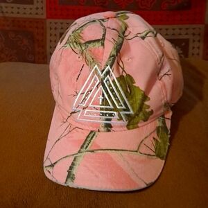 Realtree Pink Camo With Cross and Rhinestones Hunting Ballcap One S…